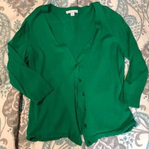 New York &Co green button down half-sleeve sweater